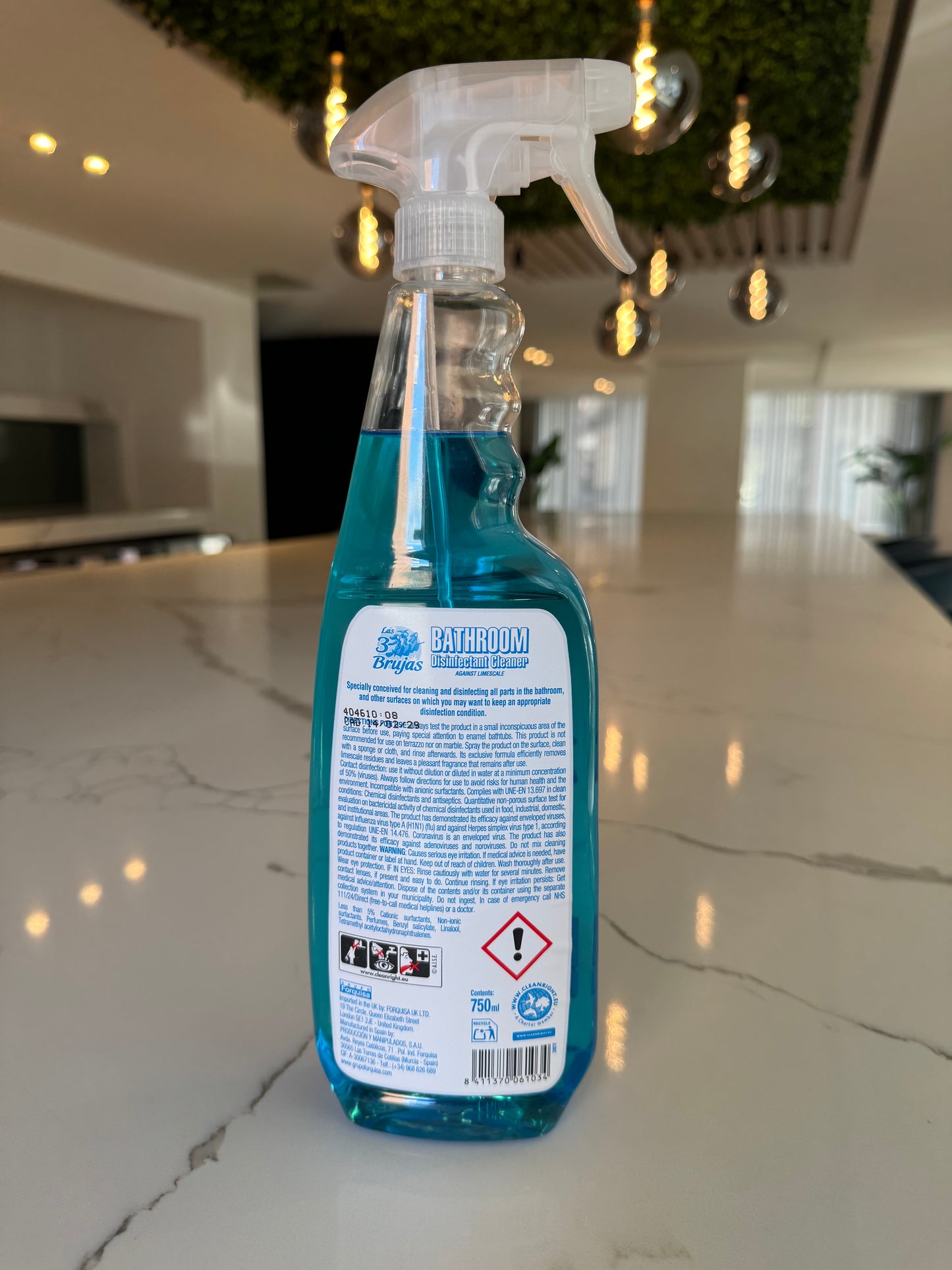 3 Witches Bano Spray bathroom Disenfectant 